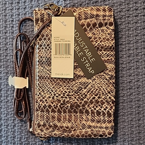 Crossbody bag bnwt - Picture 1 of 4